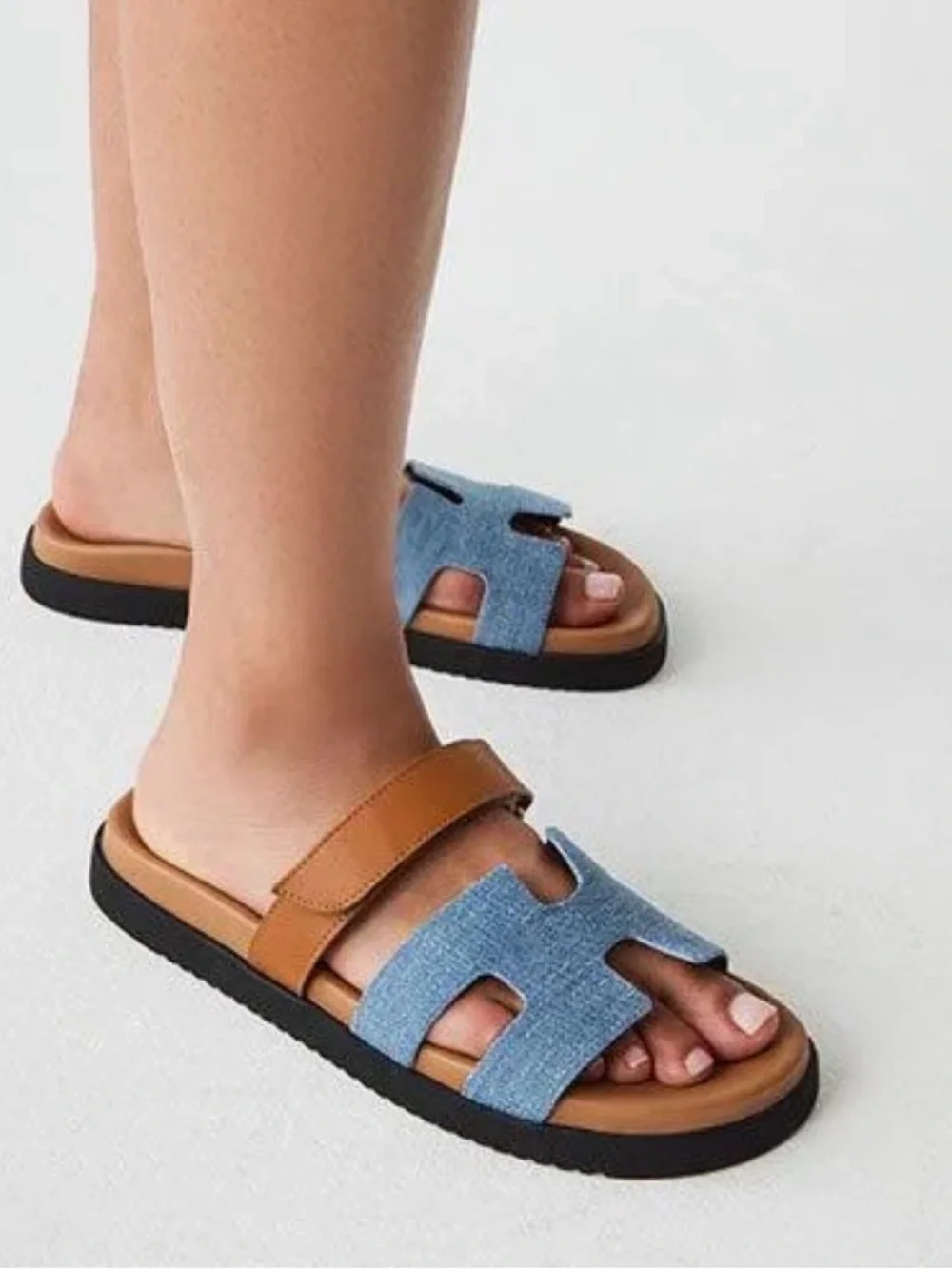 Steve Madden “Mayven” Light Blue Denim and Tan Leather Slide Sandals